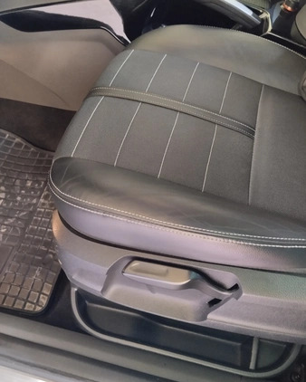Ford Kuga cena 47500 przebieg: 168000, rok produkcji 2012 z Kielce małe 67